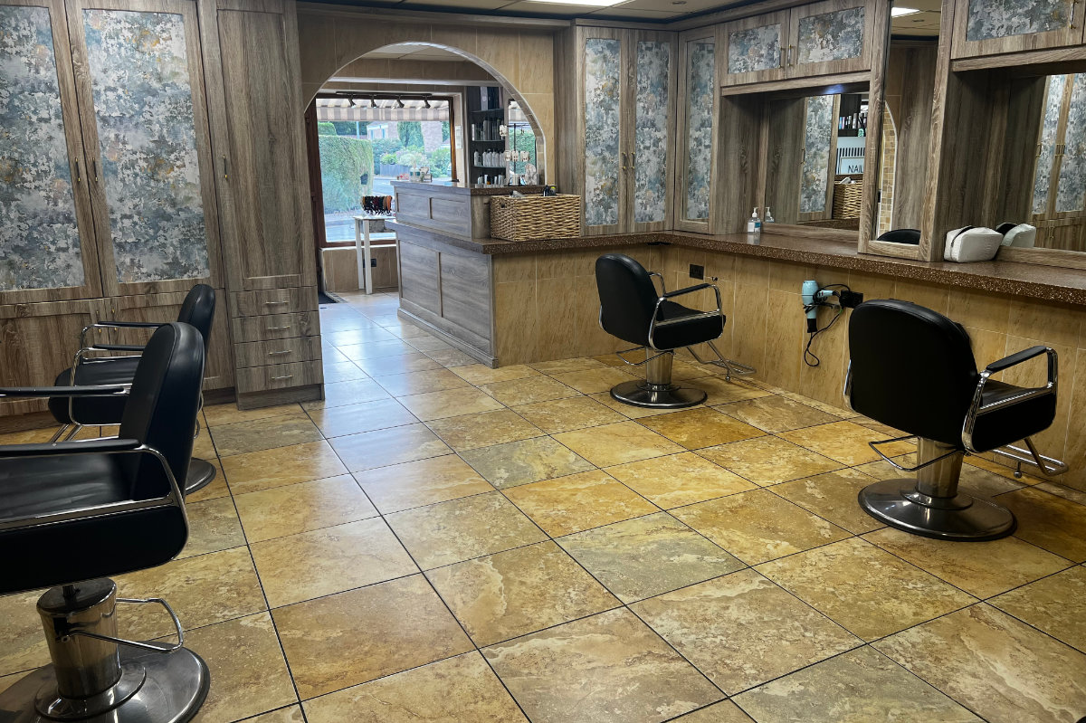 Salon Reception
